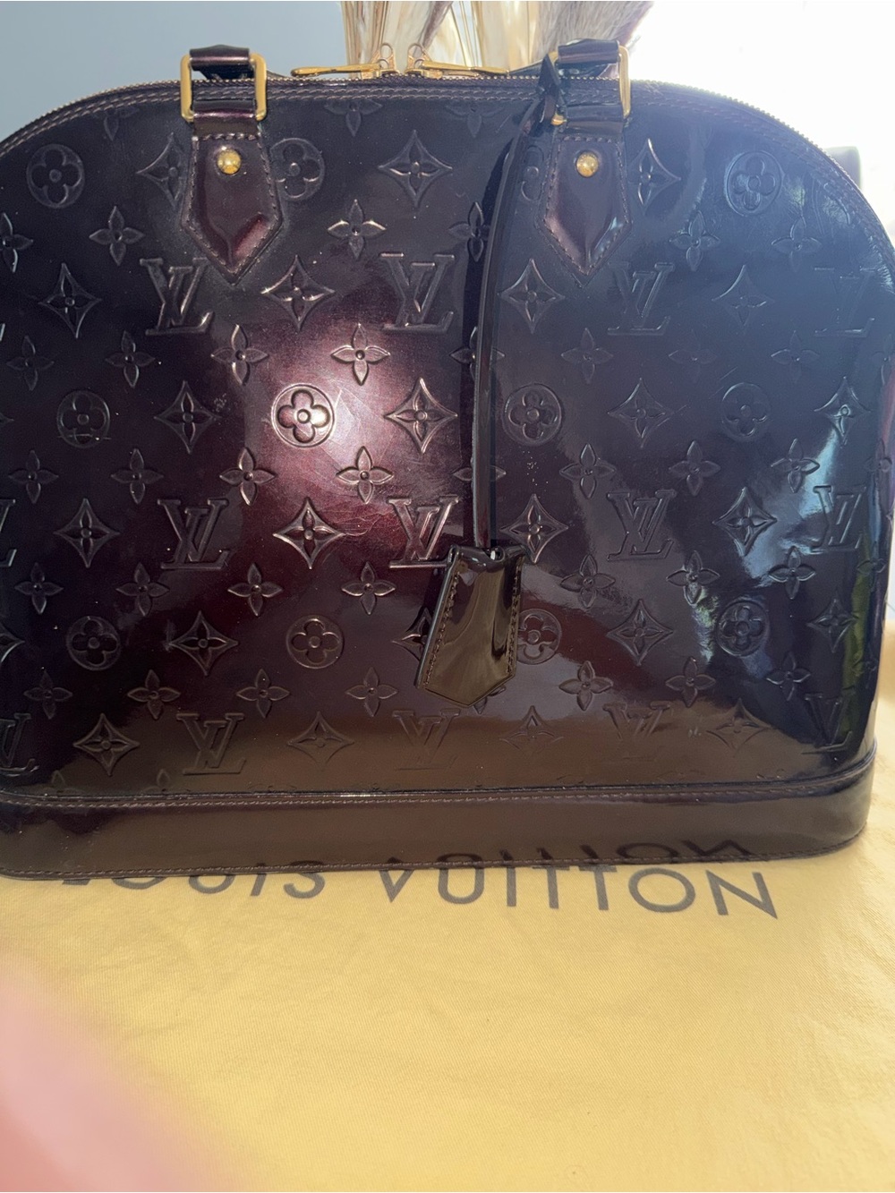 Louis Vuitton Vernis Alma GM Satchel in Deep Burgundy